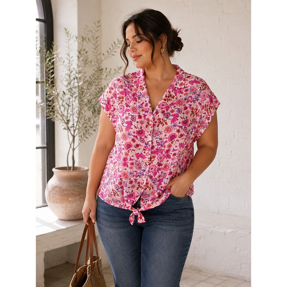 New Torrid Womans Sz 1X 14/16 Challis Blouse Dolman Pink Floral Button Front NWT